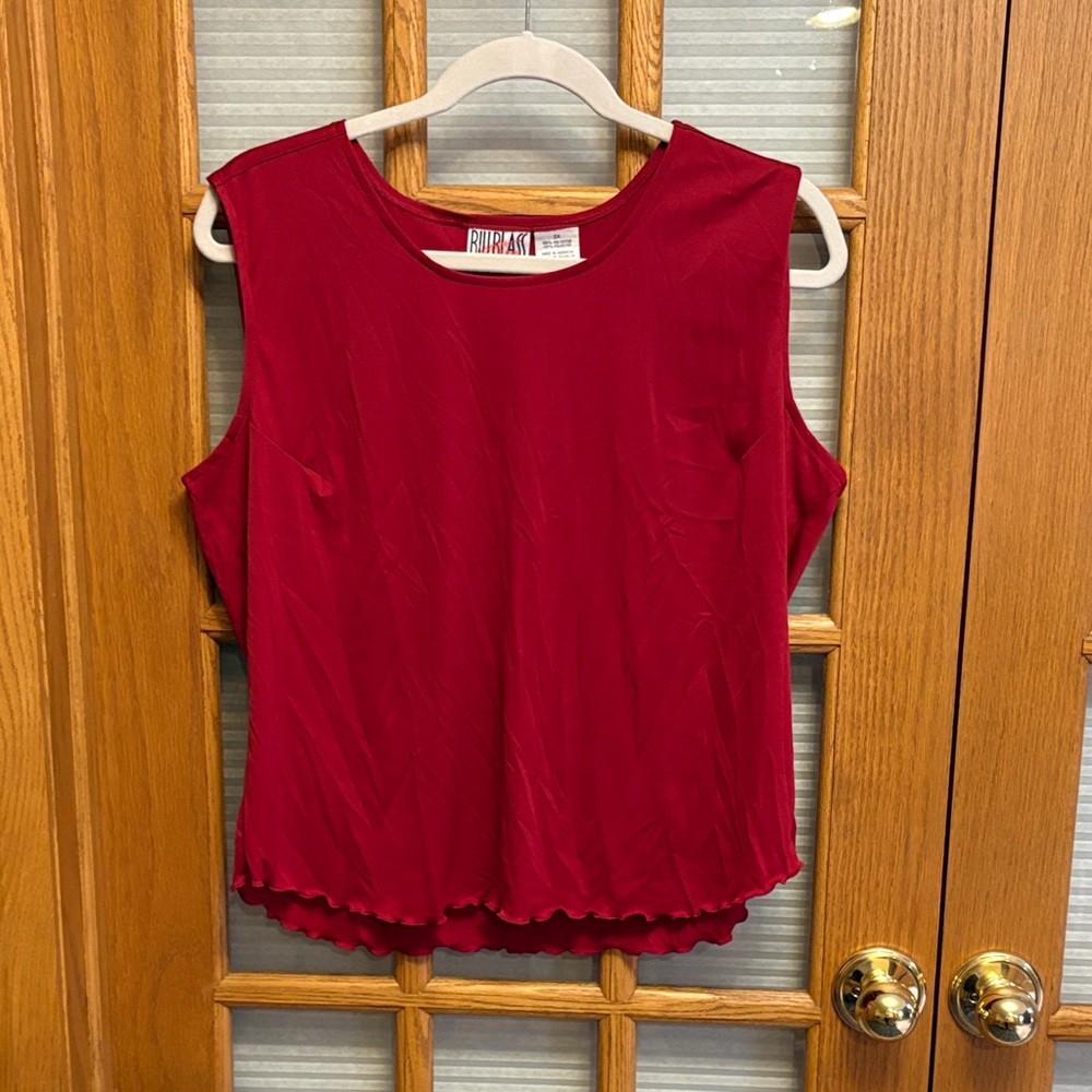 EUC Bill Blass Vibrant Red Tank Top